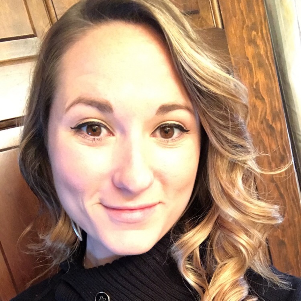 Meet your Posher, Andrea